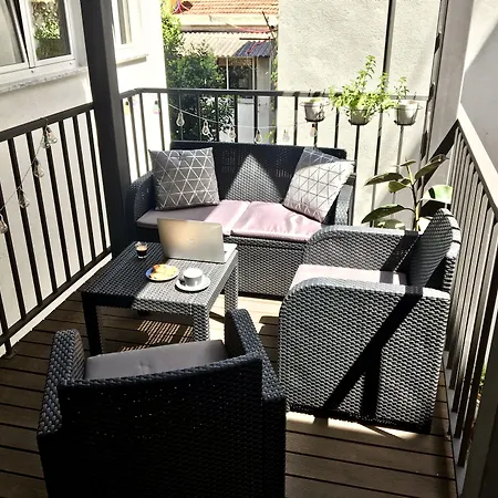 בית הארחה Hola