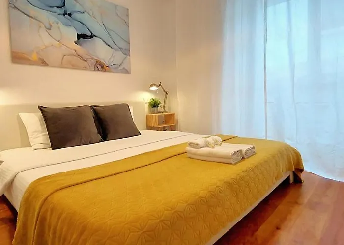 בית הארחה Hola