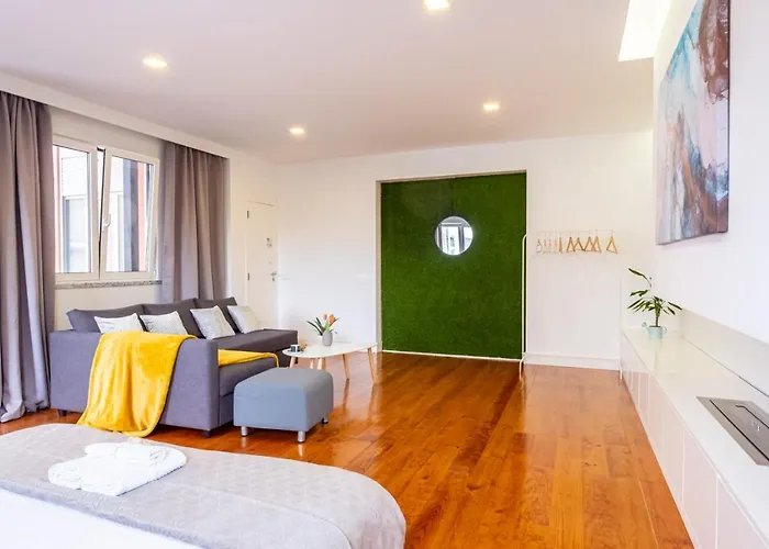 בית הארחה Hola