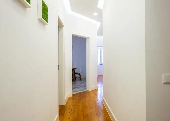 בית הארחה Hola 4*